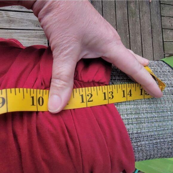 Fuchsia Sleeveless Midi Dress - Picture 4 of 10